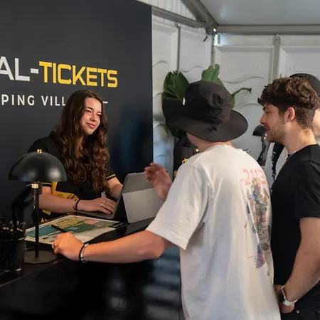 Global-tickets Village - Valencia